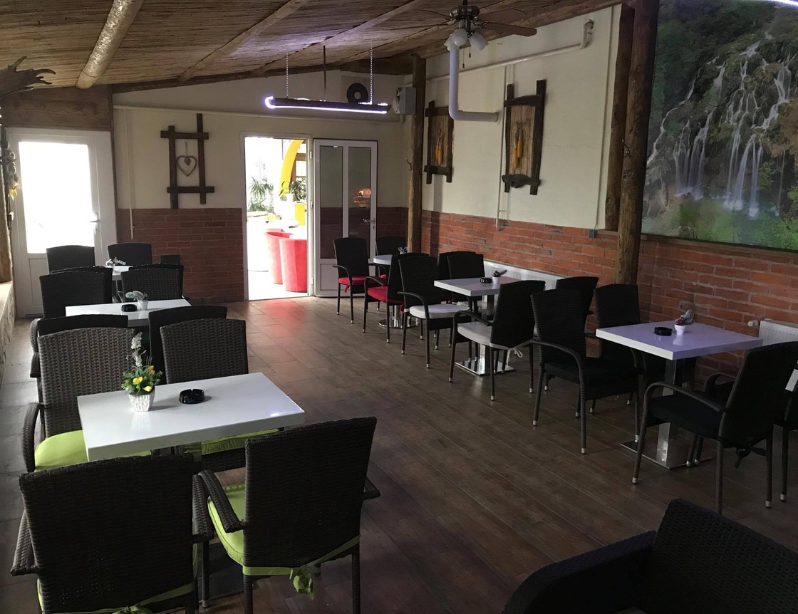 Terasa caffe bara