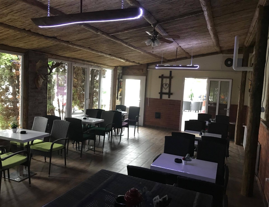 Terasa caffe bara